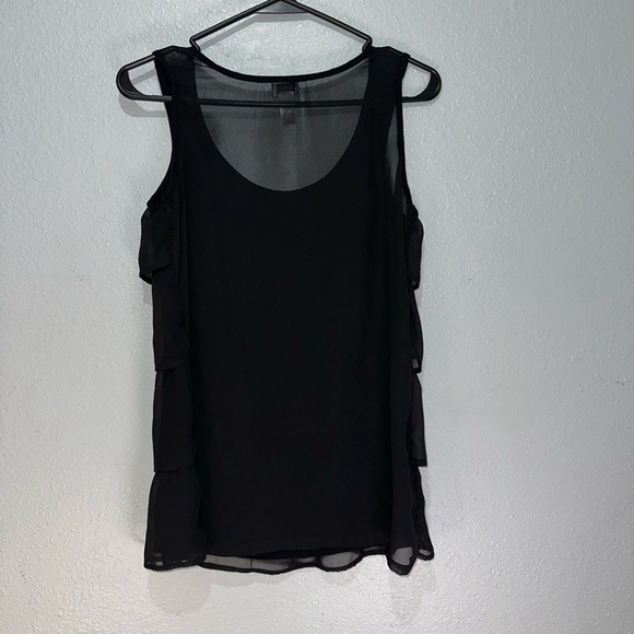 Charming Charlie Women’s Black Ruffle Tank Top Size M Ruffles - Picture 2 of 8